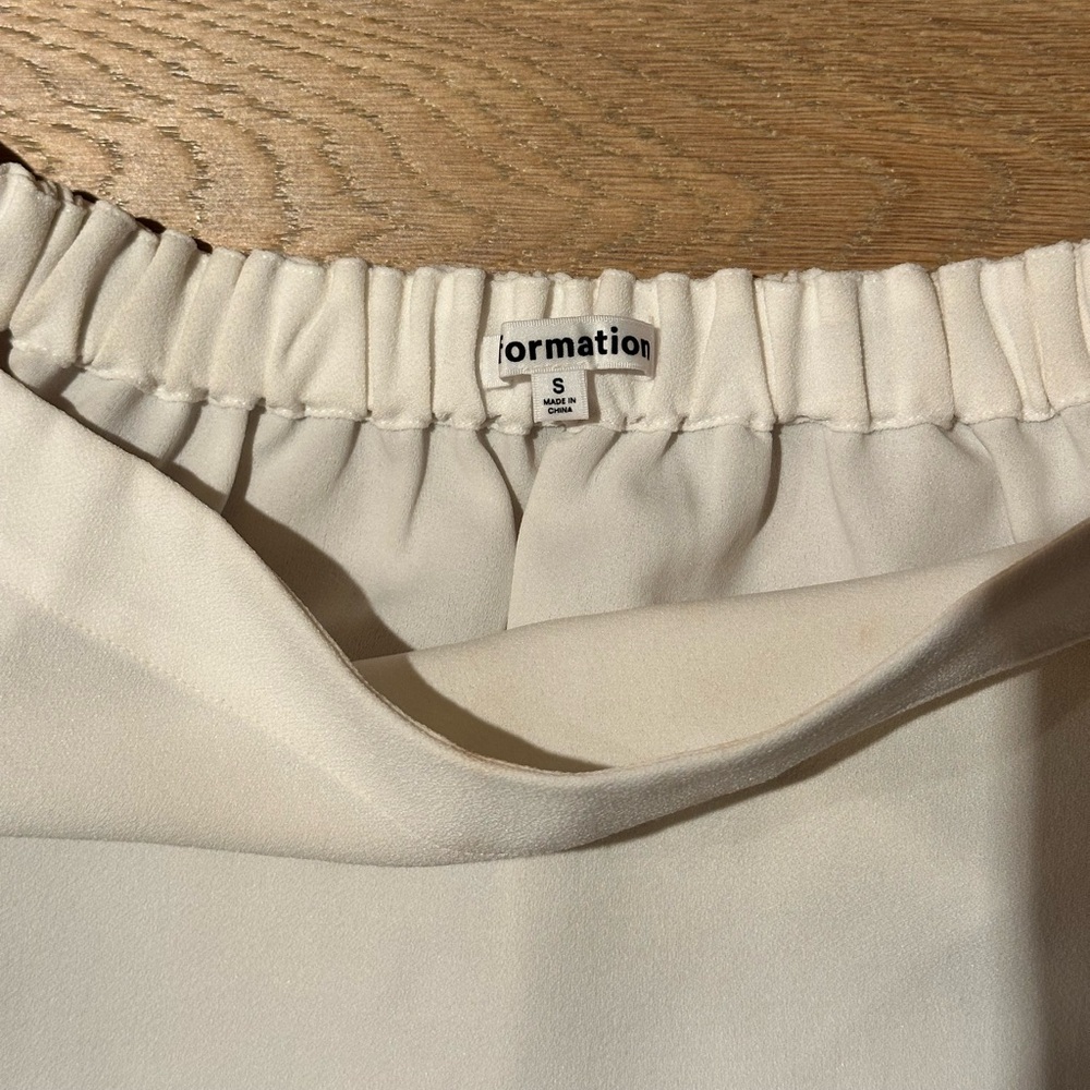 Reformation Women's Off The Shoulder Byron Blouse - Picture 8 of 8